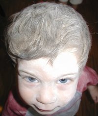 2003-03-11 09-32-10-Dax-baby-powder.JPG